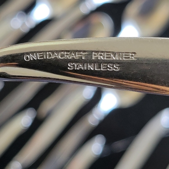 Oneidacraft premier stainless flatware - Picture 4 of 7